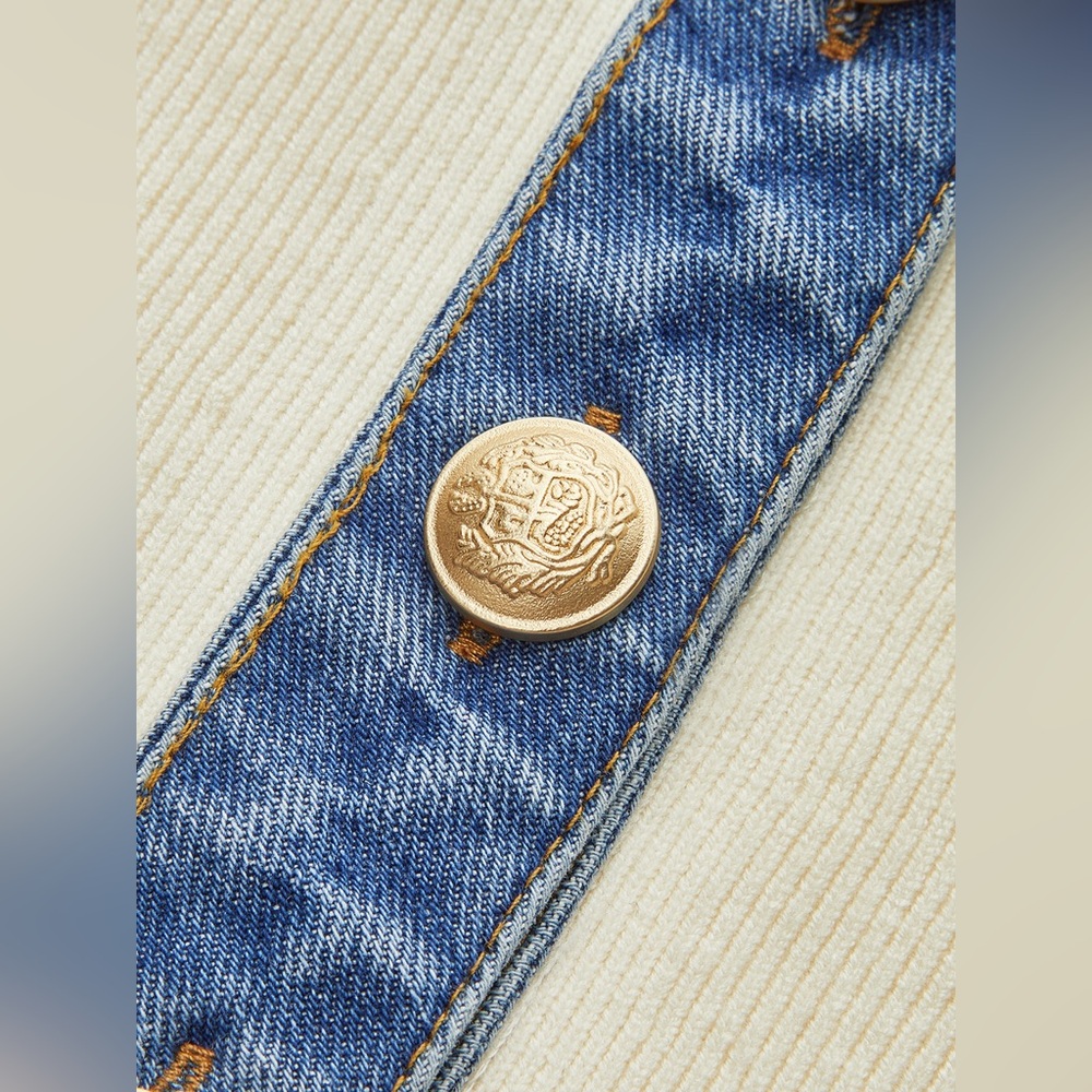 Commense Denim Trim
Metal Button Knit Vest - Picture 4 of 4